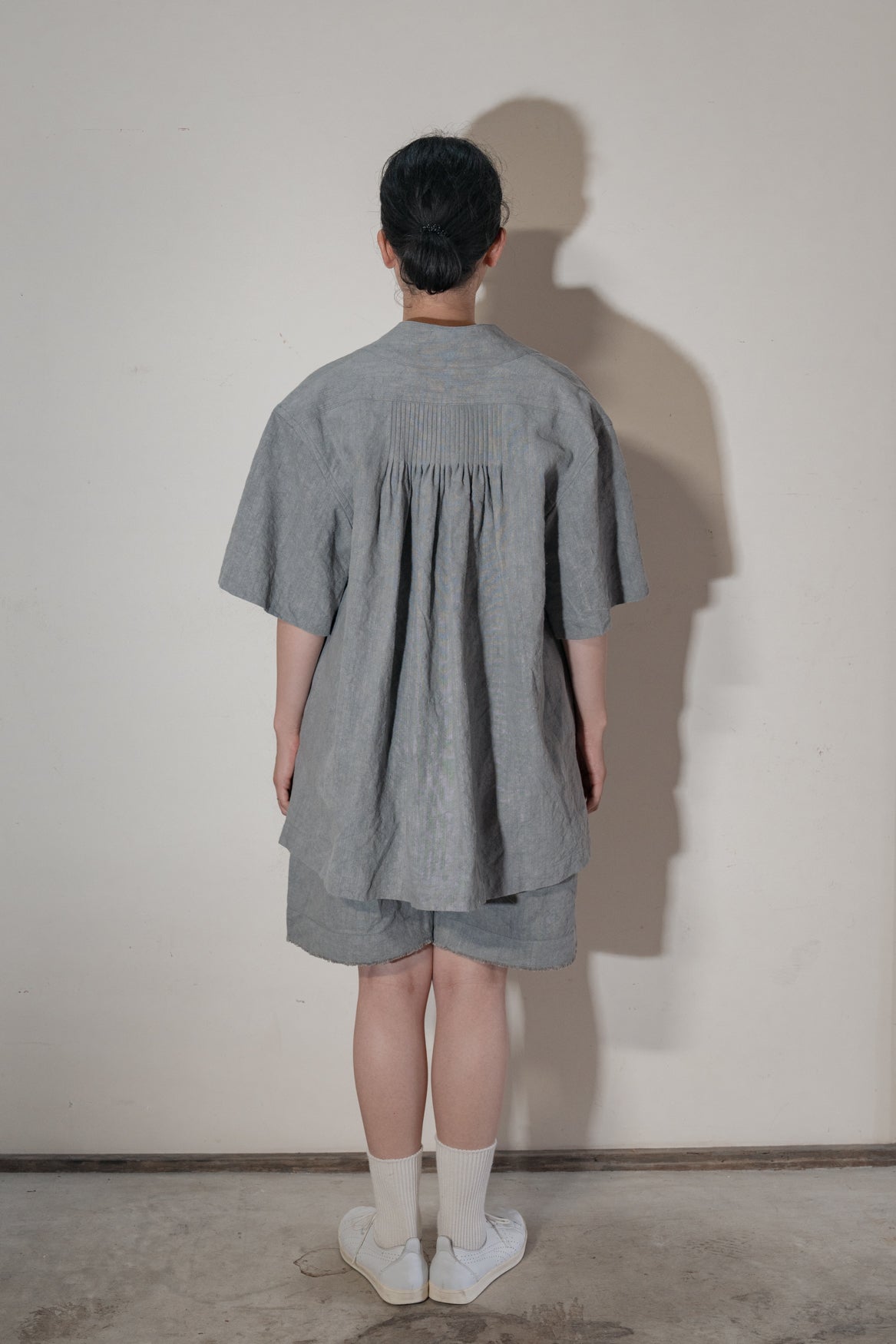 High-density Japanese paper linen back pintuck shirt