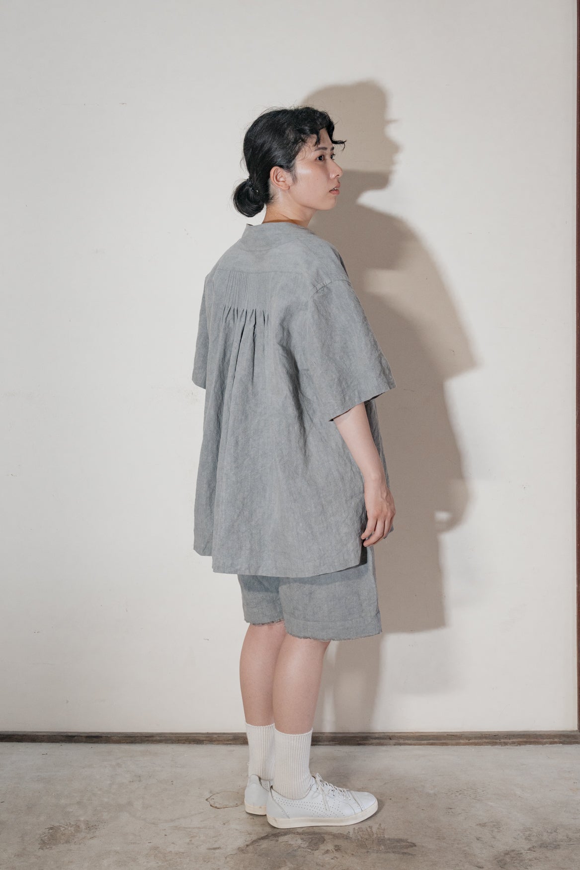 High-density Japanese paper linen back pintuck shirt