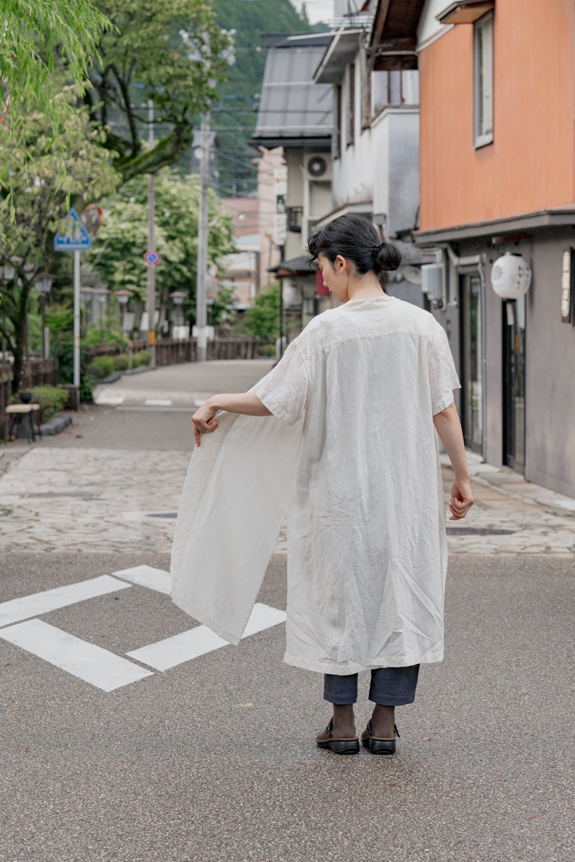 Sun-dried linen short-sleeved long shirt