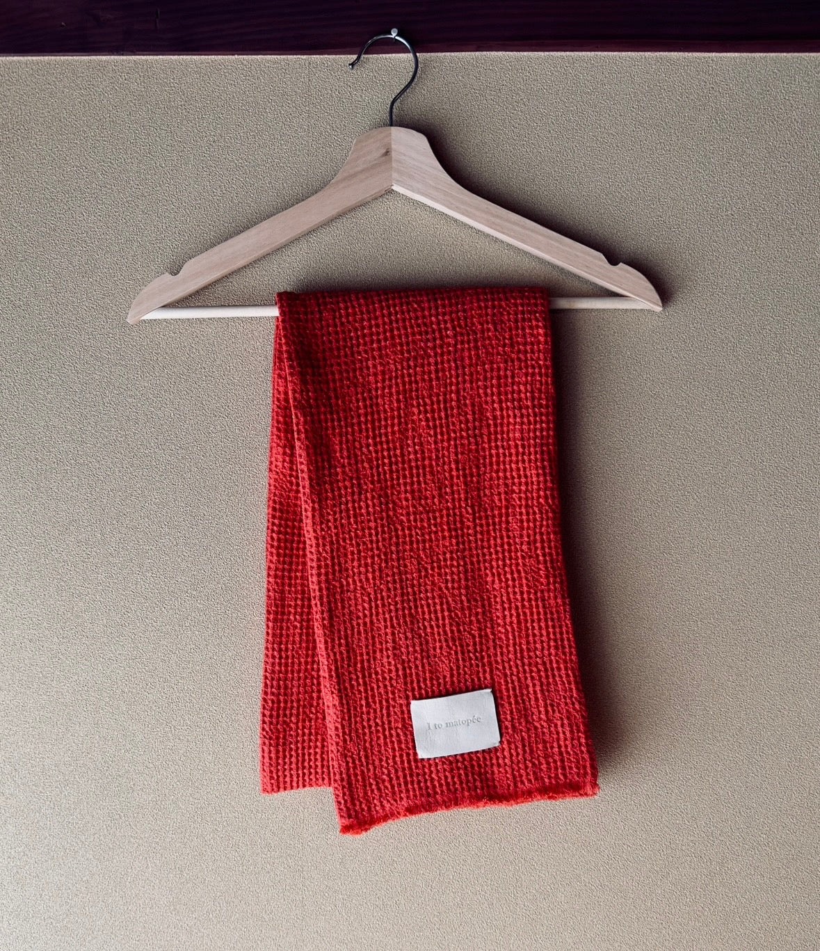 Beehive weave linen scarf