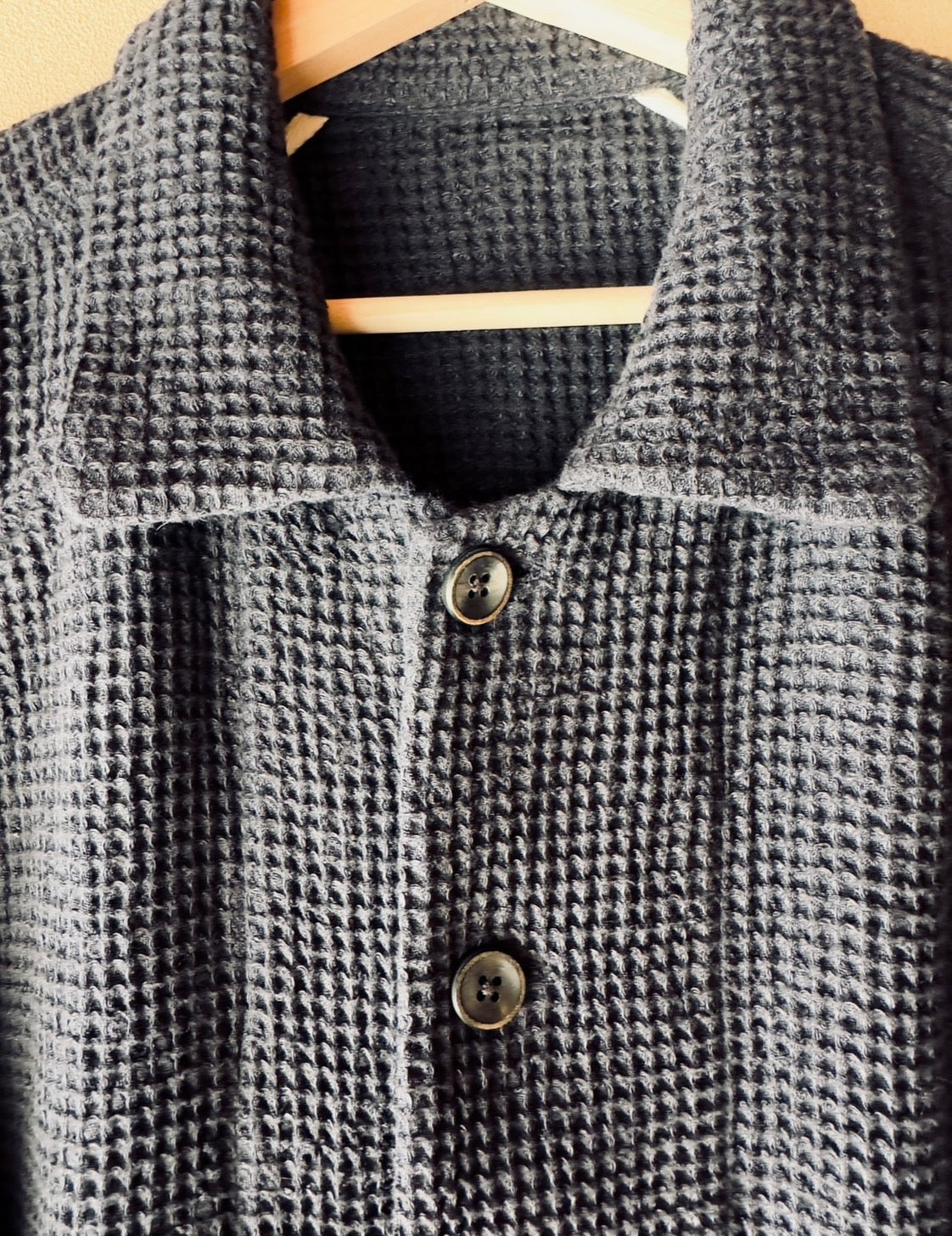 Bee-hive linen feather collar jacket