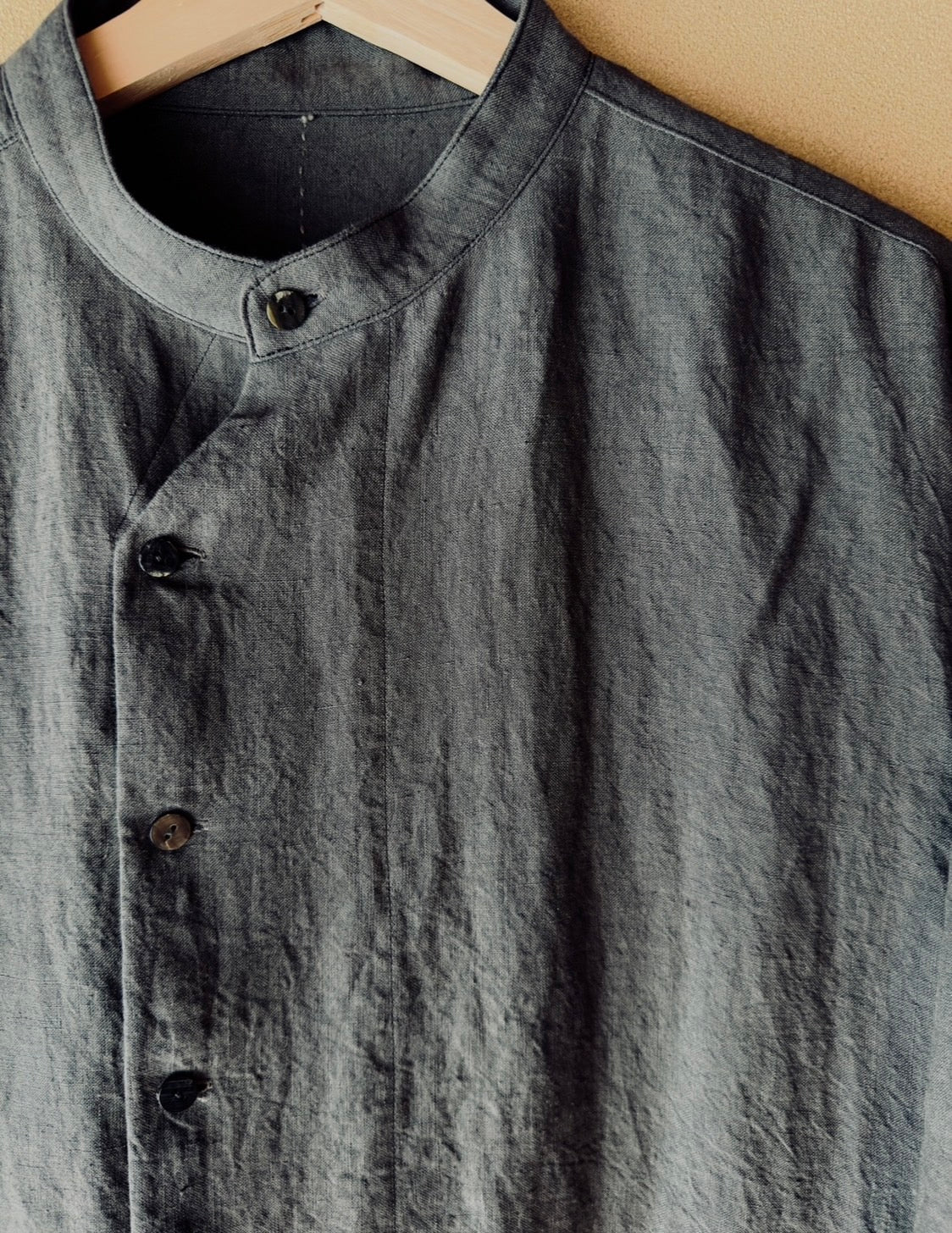 Sun-dried linen shirt