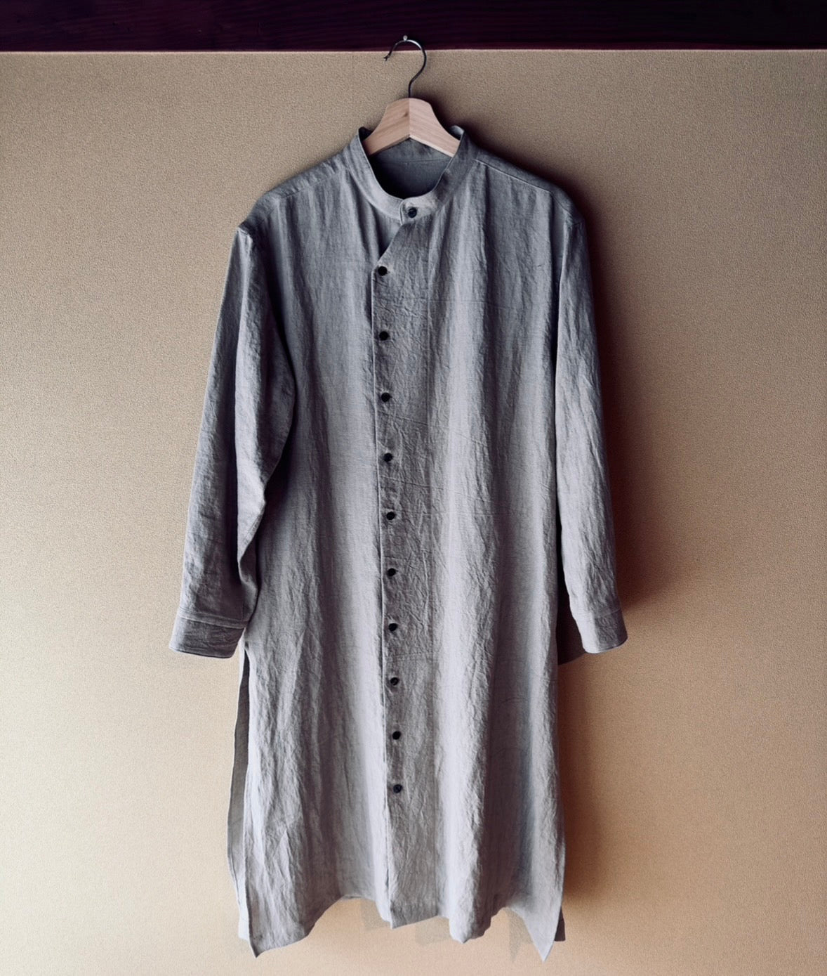 Sun-dried linen long shirt