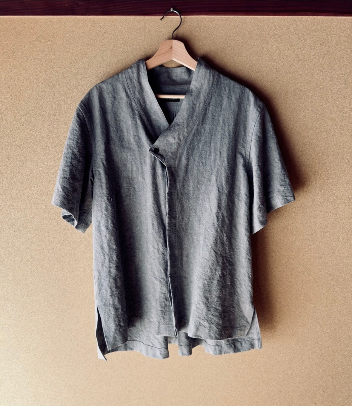 High-density Japanese paper linen back pintuck shirt