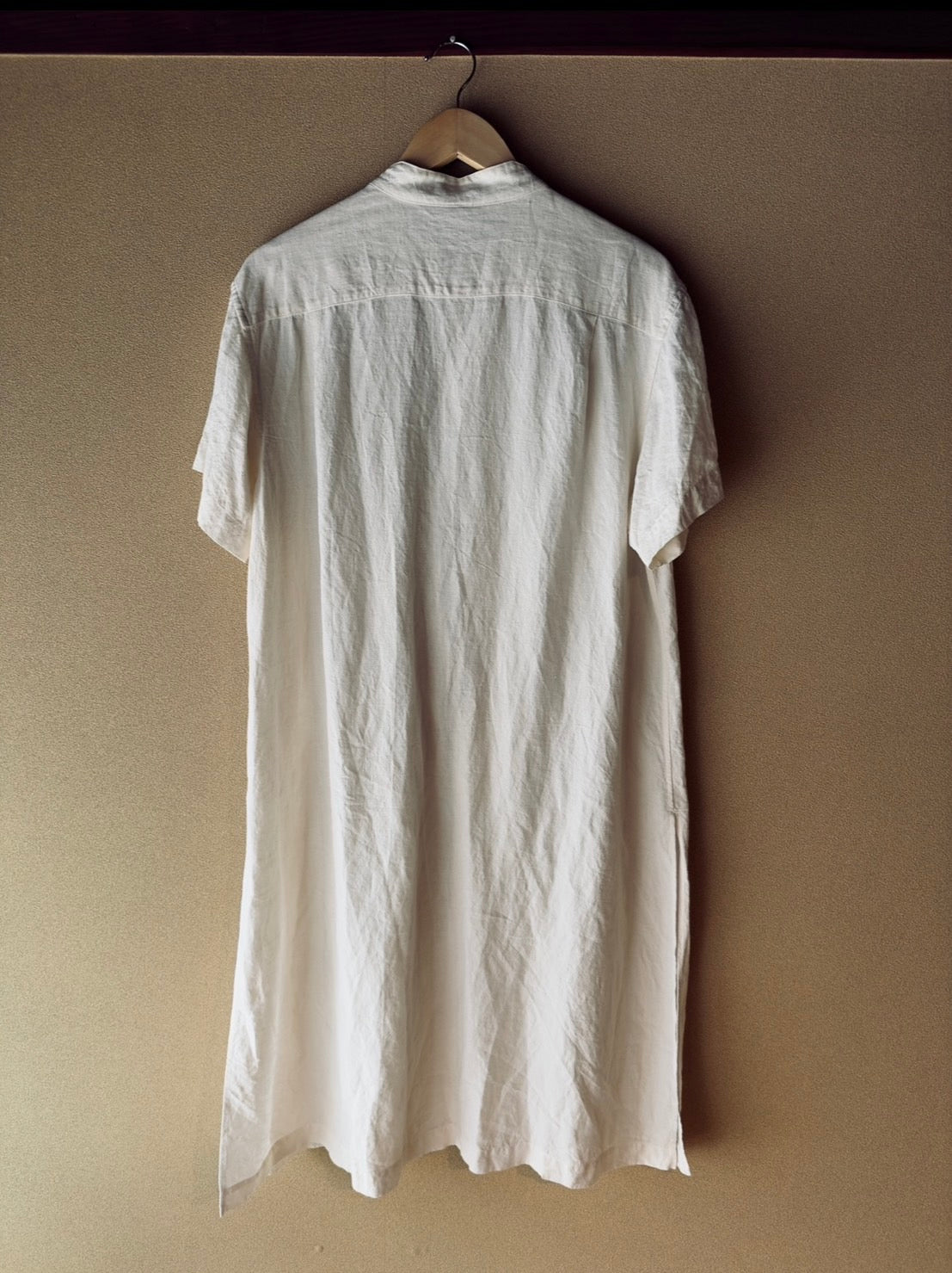 Sun-dried linen short-sleeved long shirt